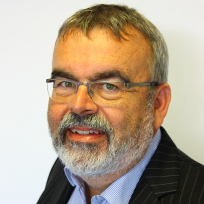 Dr Peter Hausknecht